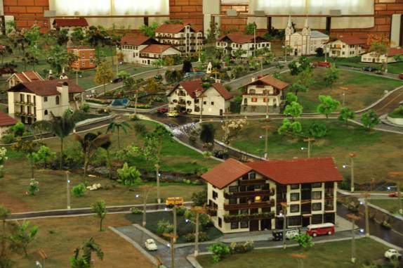 Maquete da cidade de Treze Tilias, no parque Lindendorf, em Santa Catarina